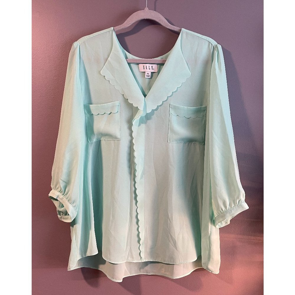 NWOT ELLE Mint Green Blouse with Scalloped Trim - XXL